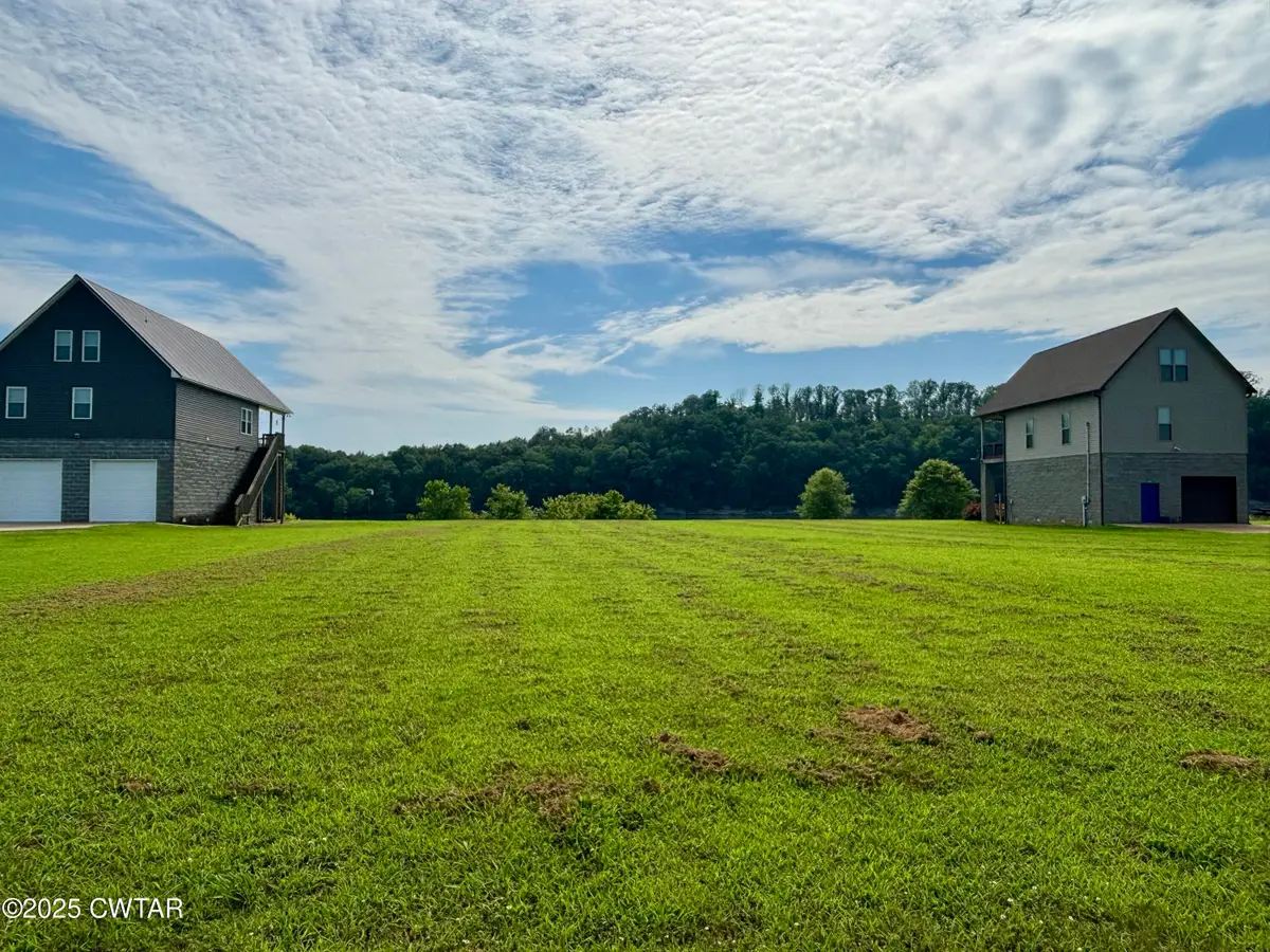 995 Hardin Bottom River Rd, Clifton, TN 38425 - Image #1