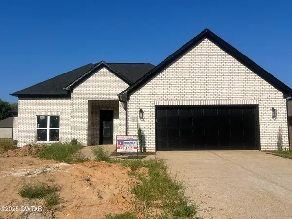 11 Grande Pines Cove, Jackson, TN 38305