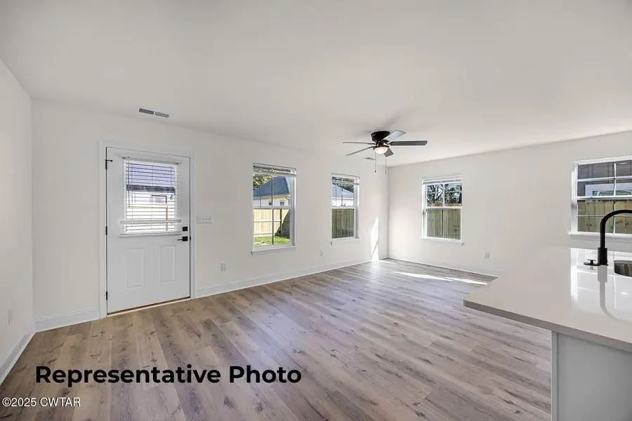 225 Linden Street, Jackson, TN 38301 - Image #2