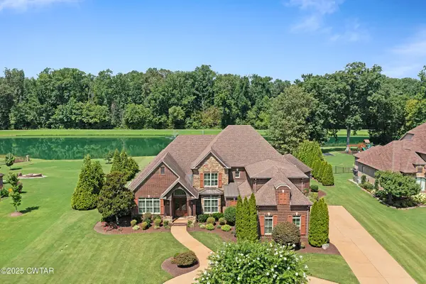 57 Lake Pointe Drive, Jackson, TN 38305