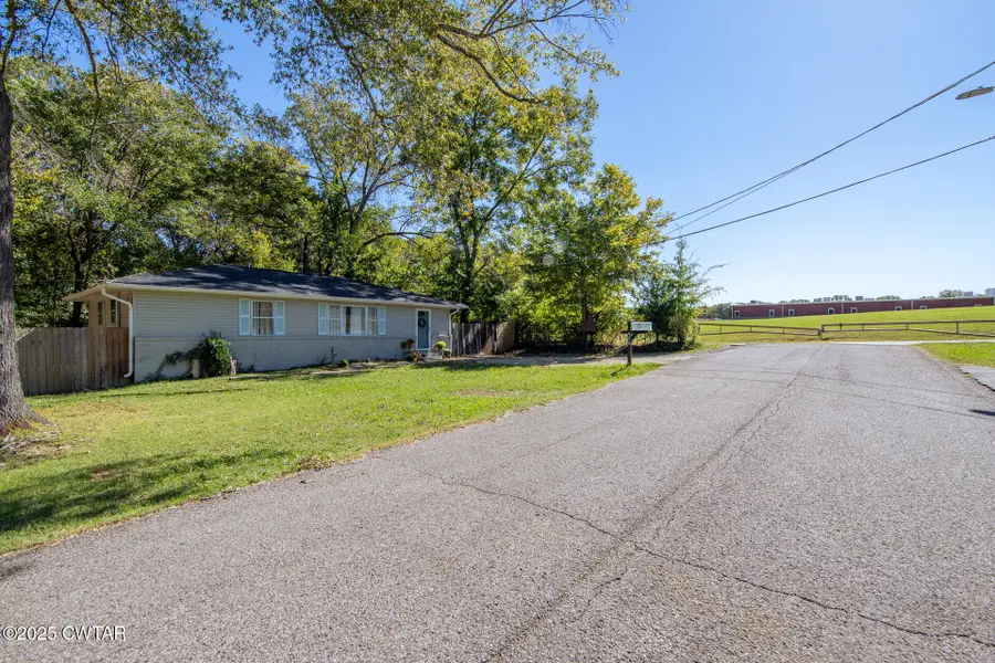 422 Hiawatha Street, Somerville, TN 38068 - Image #3