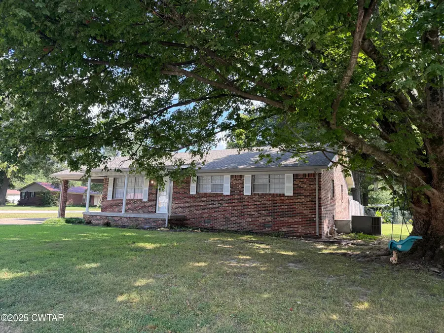 915 Daniel Boone Drive, Dyersburg, TN 38024 - Image #2