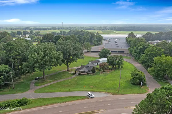 1560 Hollywood Drive, Jackson, TN 38305