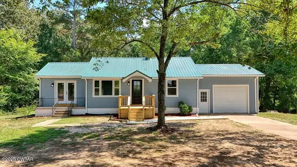 1090 Tumbling Creek Road, Gleason, TN 38229