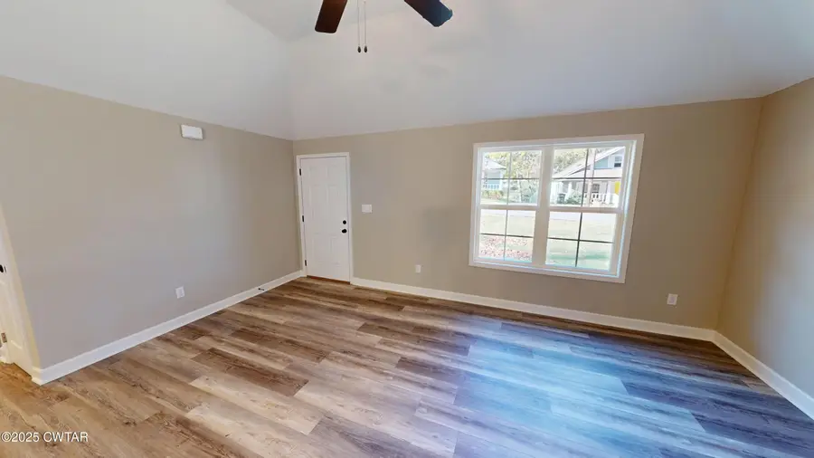 1216 Woodlawn Avenue, Dyersburg, TN 38024 - Image #2