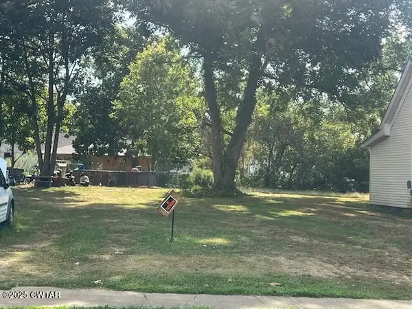 112 S 17th Avenue, Humboldt, TN 38343