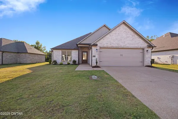 428 Fairway Boulevard, Jackson, TN 38305