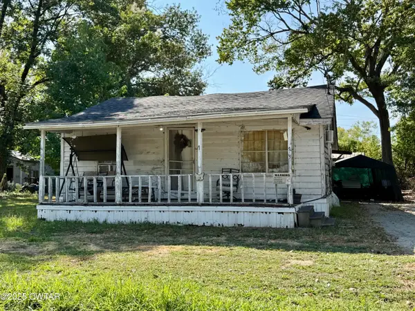 213 5th Avenue, Dyersburg, TN 38024