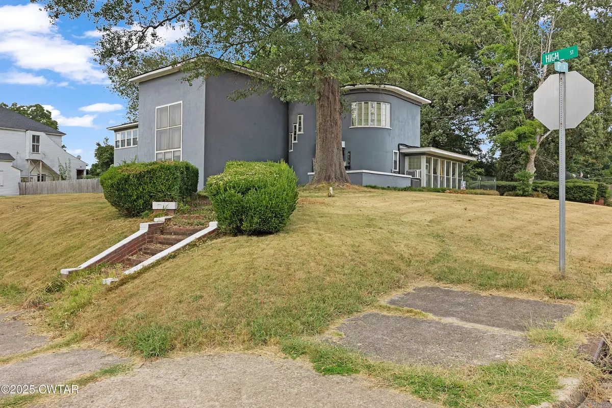 615 S High Street, Trenton, TN 38382 - Image #1