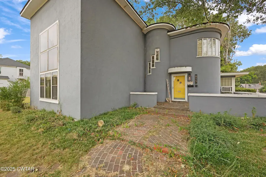 615 S High Street, Trenton, TN 38382 - Image #2