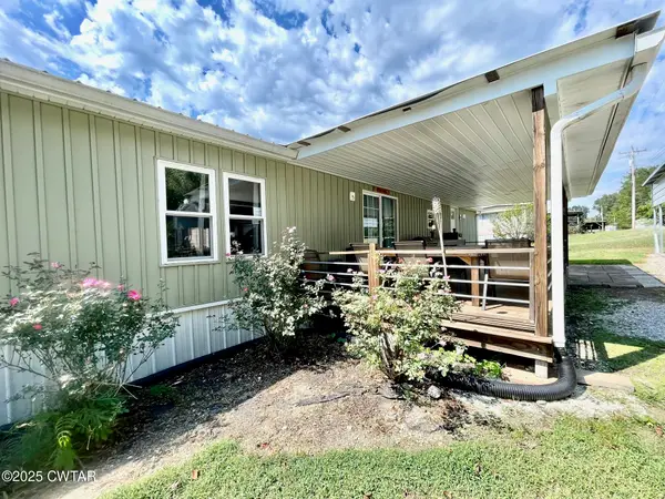 215 Cypress Creek Cove, Linden, TN 37096