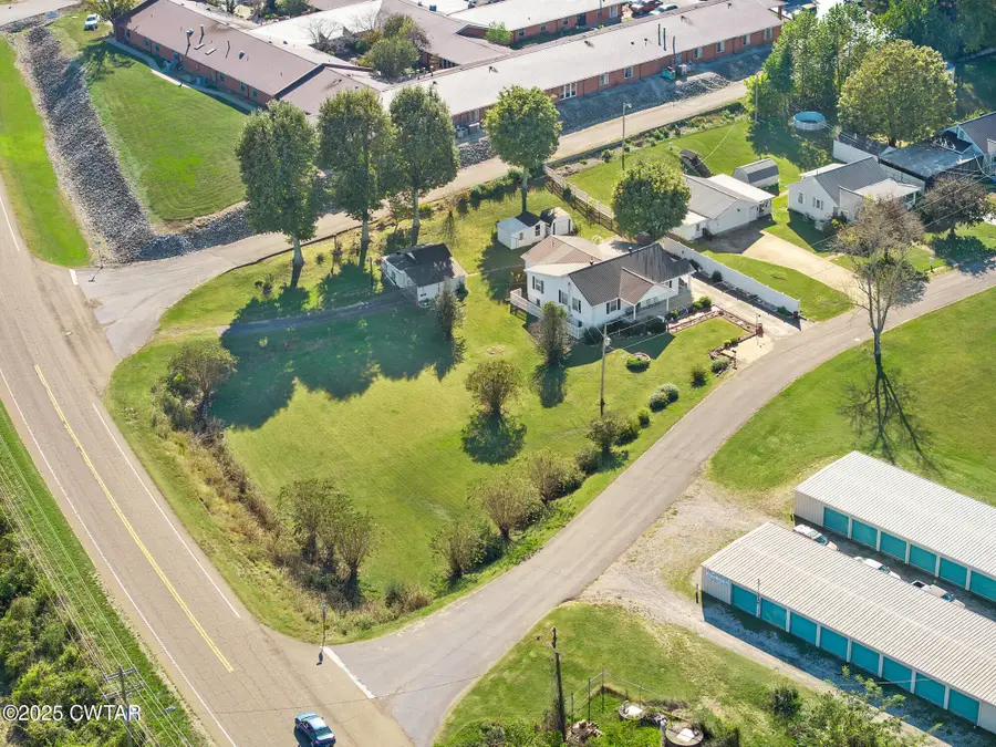 130 Elm Lane, Linden, TN 37096 - Image #2