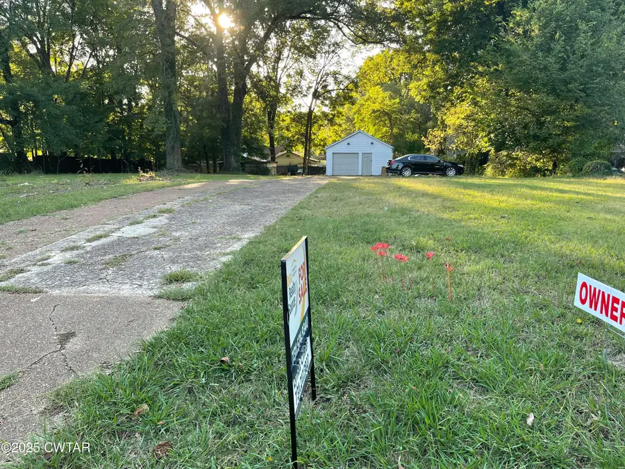 387 N Highland Avenue, Jackson, TN 38301 - Image #3