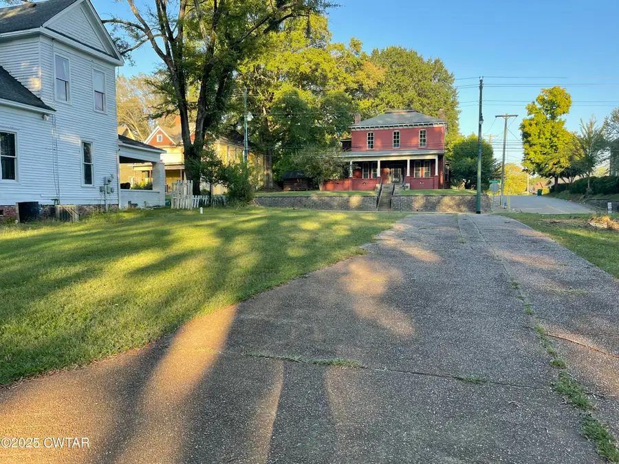 381 N Highland Avenue, Jackson, TN 38301 - Image #2