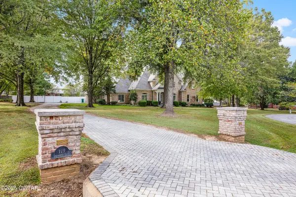 119 Stonehenge Drive, Jackson, TN 38305