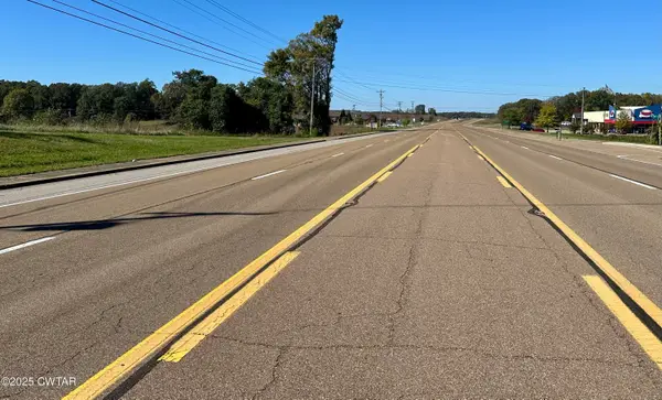 000 Hwy 412, Lexington, TN 38351