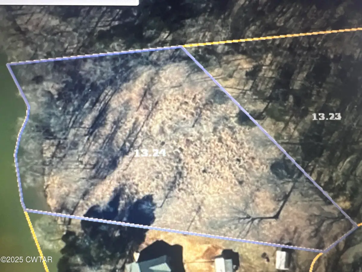 692 Dry Creek Lane, Lexington, TN 38351 - Image #1