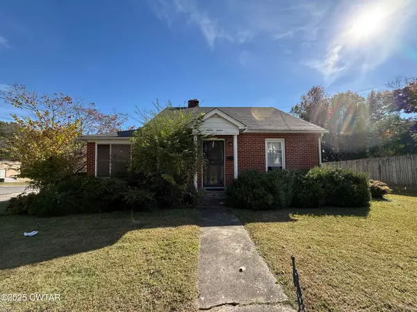 1116 N Sampson Avenue, Dyersburg, TN 38024