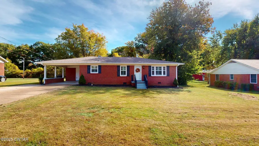 302 Flora Circle, Newbern, TN 38059 - Image #2