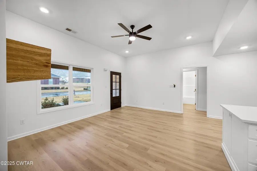 114 Crestview Cove, Trenton, TN 38382 - Image #3