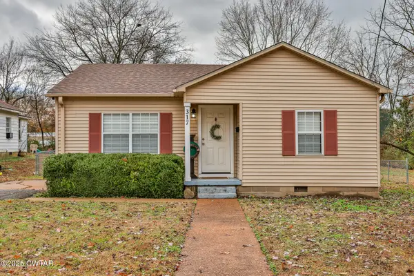 317 S Mccombs Street, Martin, TN 38237