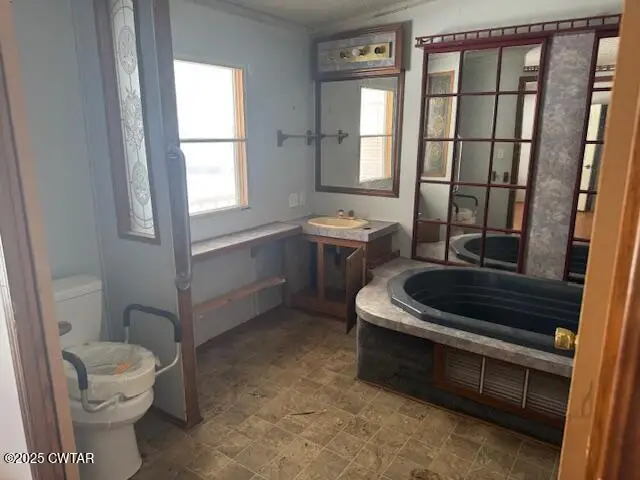 15 Brookwood Loop, Adamsville, TN 38310 - Image #3