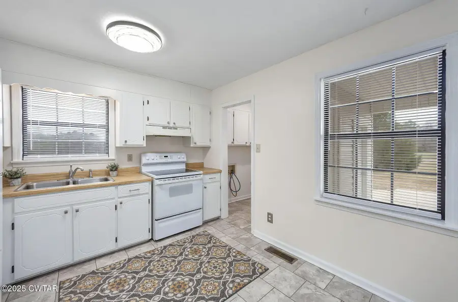 21 Carol Road, Huron, TN 38345 - Image #2