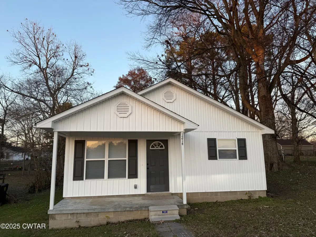 1214 Tibbs Street, Dyersburg, TN 38024 - Image #1