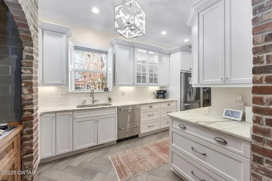 10 Natchez Place, Jackson, TN 38305 - Image #2