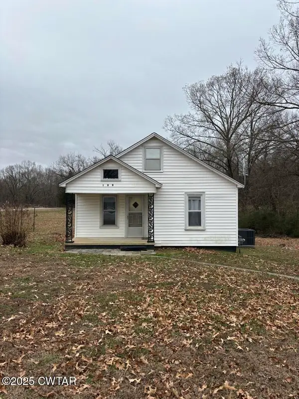 109 Smith St Extension, Bradford, TN 38316