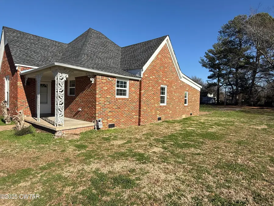 676 N Hays Avenue, Jackson, TN 38301 - #2