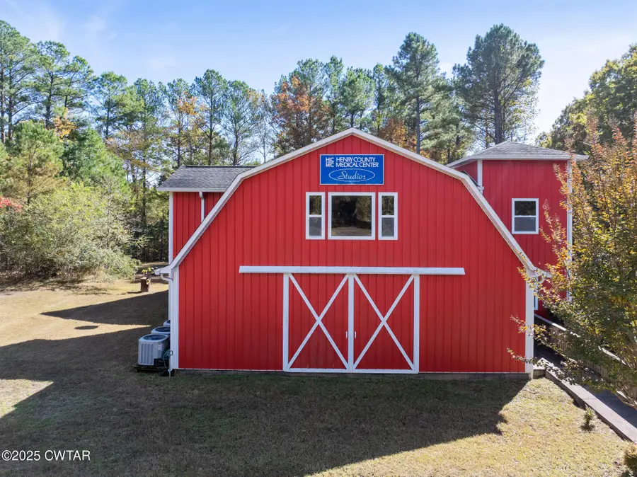 215 Baker Road, Huntingdon, TN 38344 - Image #2