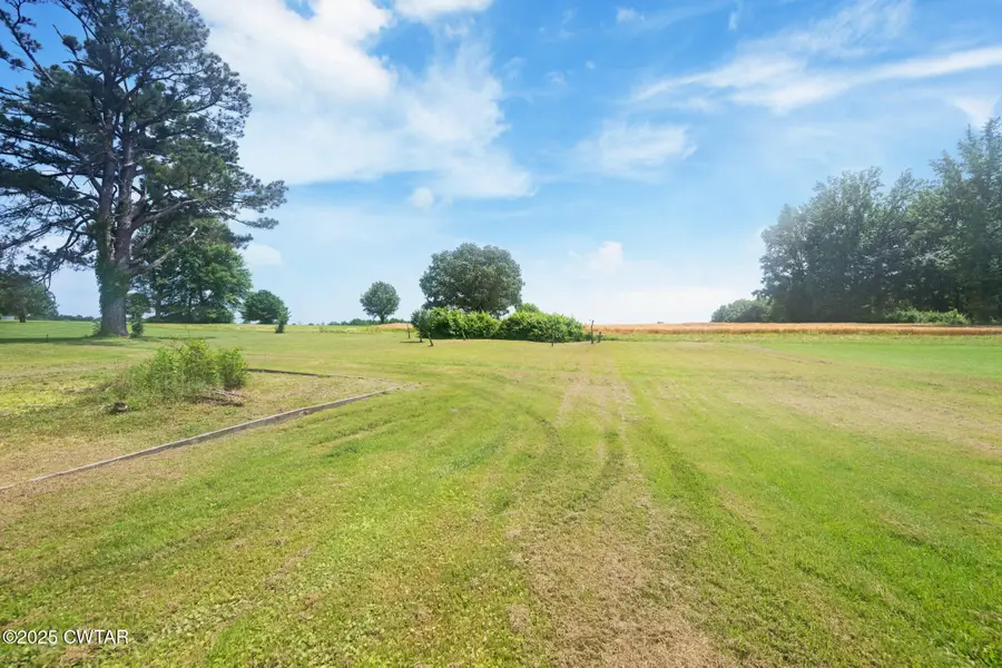 300 Buena Vista Road, Huntingdon, TN 38344 - Image #3