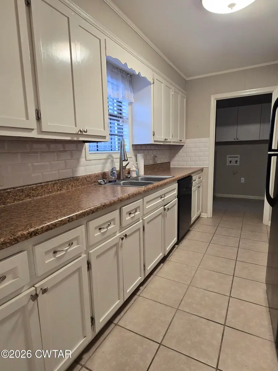 18 Lake Avenue, Jackson, TN 38301 - Image #3