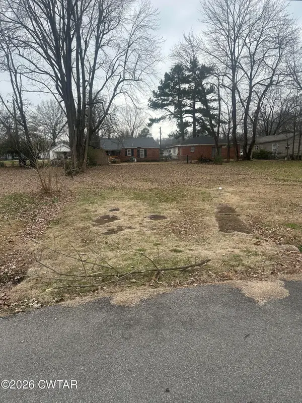 78 Etheridge Street, Humboldt, TN 38343