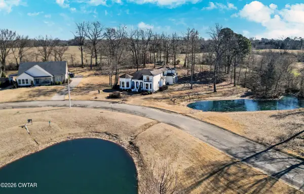 220 Forest Lake Drive, Humboldt, TN 38343