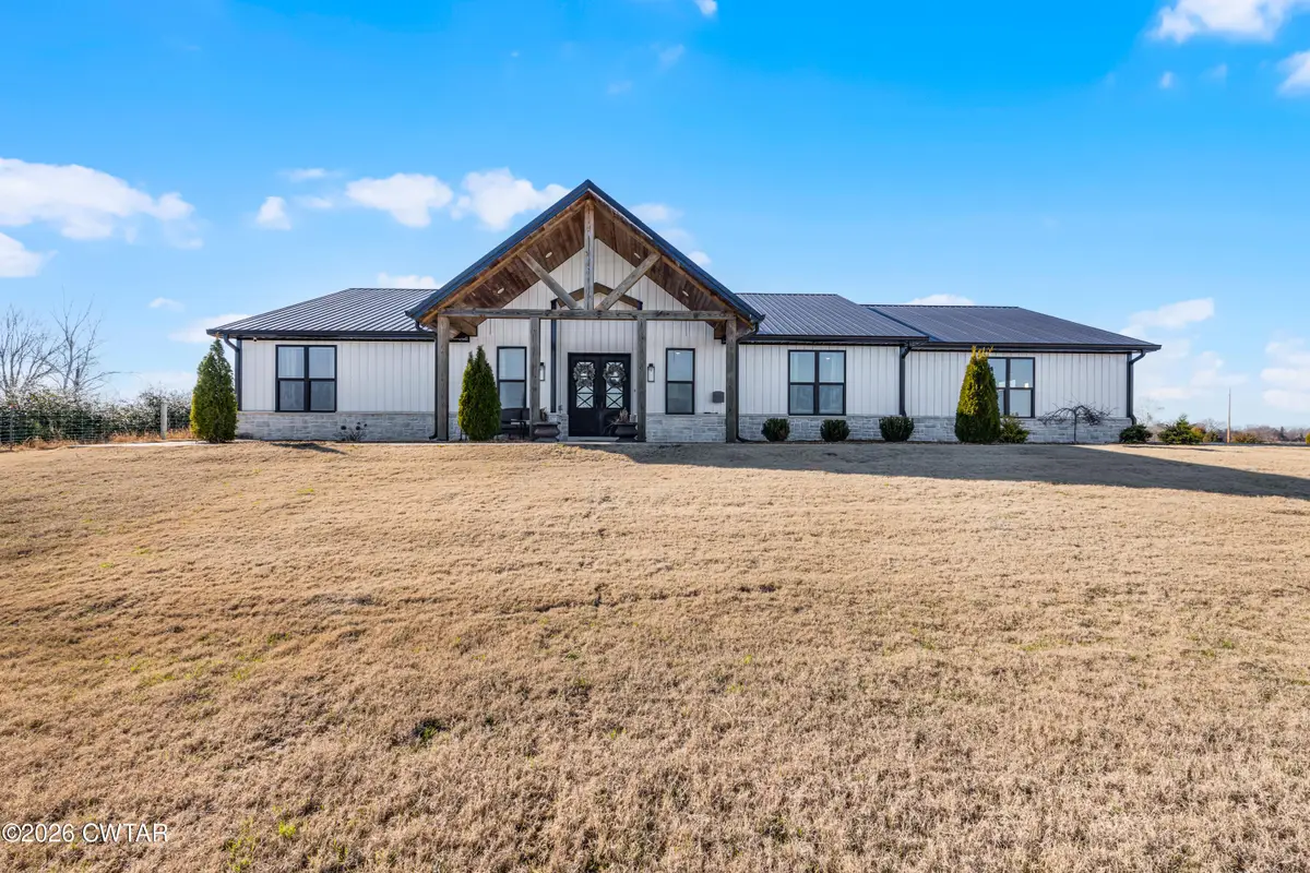 1052 Dade Ellington Road, Humboldt, TN 38343 - Image #1