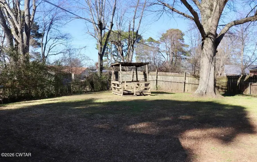 1321 Eastview Drive, Humboldt, TN 38343 - #3