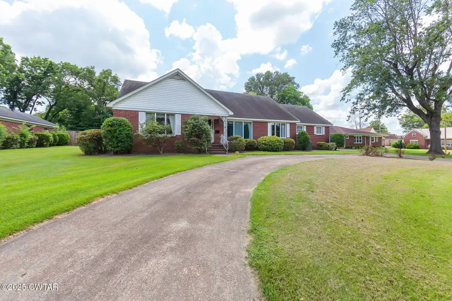 107 W 7th Street, Trenton, TN 38382 - #2