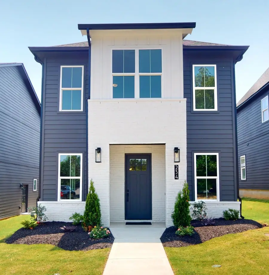 234 Mccowat Street, Jackson, TN 38301 - #2