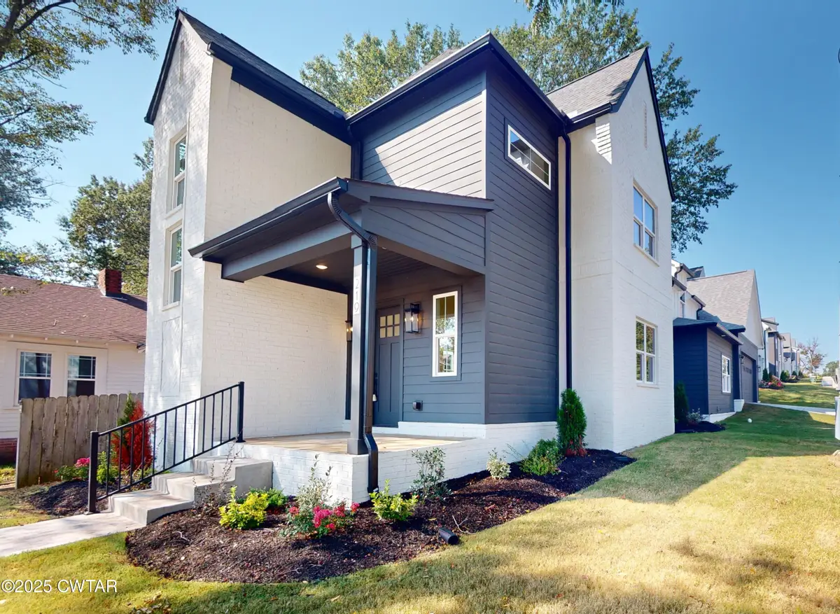 219 Clay Street, Jackson, TN 38301 - #1