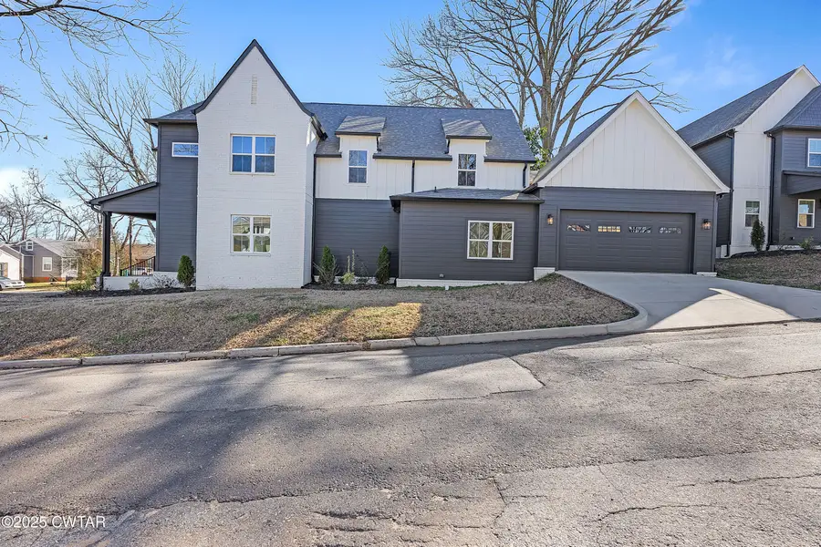 219 Clay Street, Jackson, TN 38301 - #2