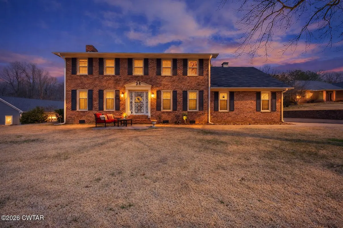 296 Eastern Shores Drive, Lexington, TN 38351 - #1