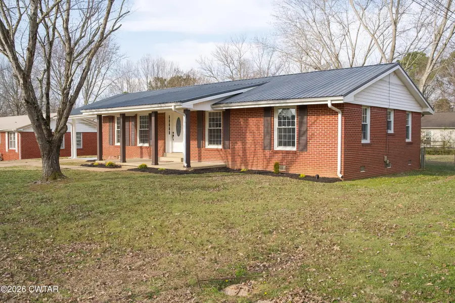 555 Maywood Avenue, Lexington, TN 38351 - #2