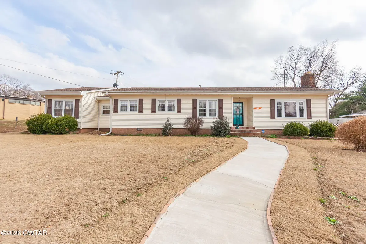 295 E College Street, Dyer, TN 38330 - #1