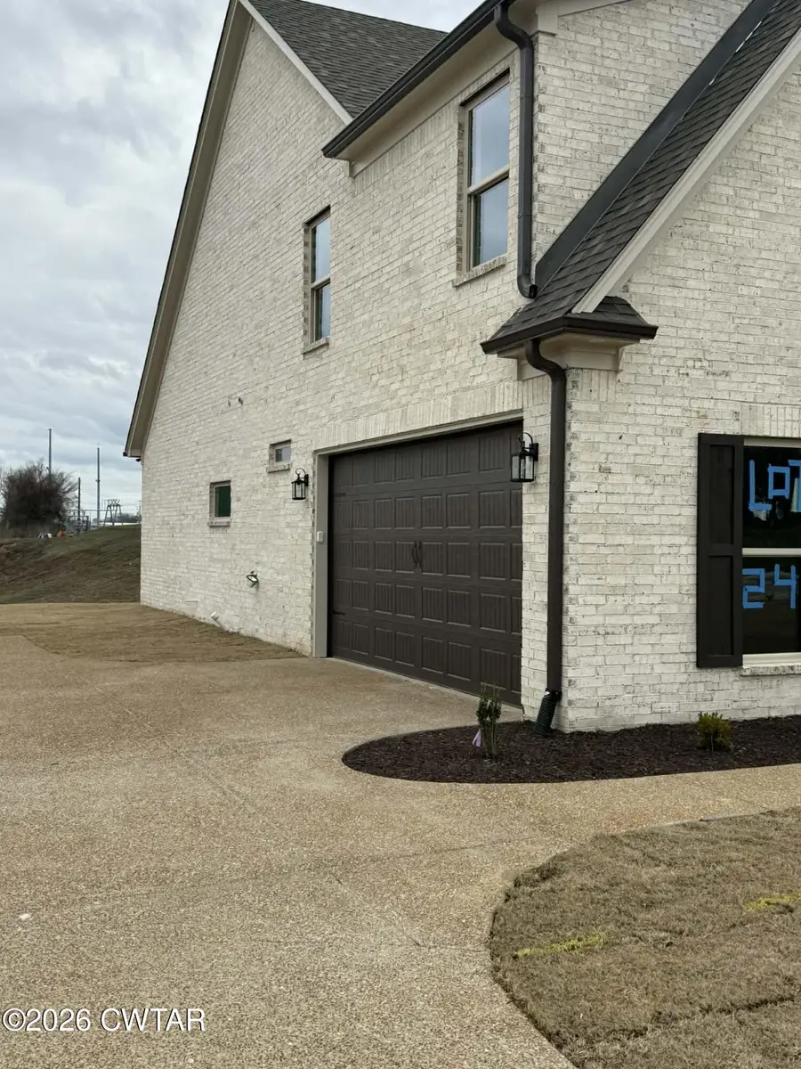 2307 Cherokee Trail, Dyersburg, TN 38024 - #2