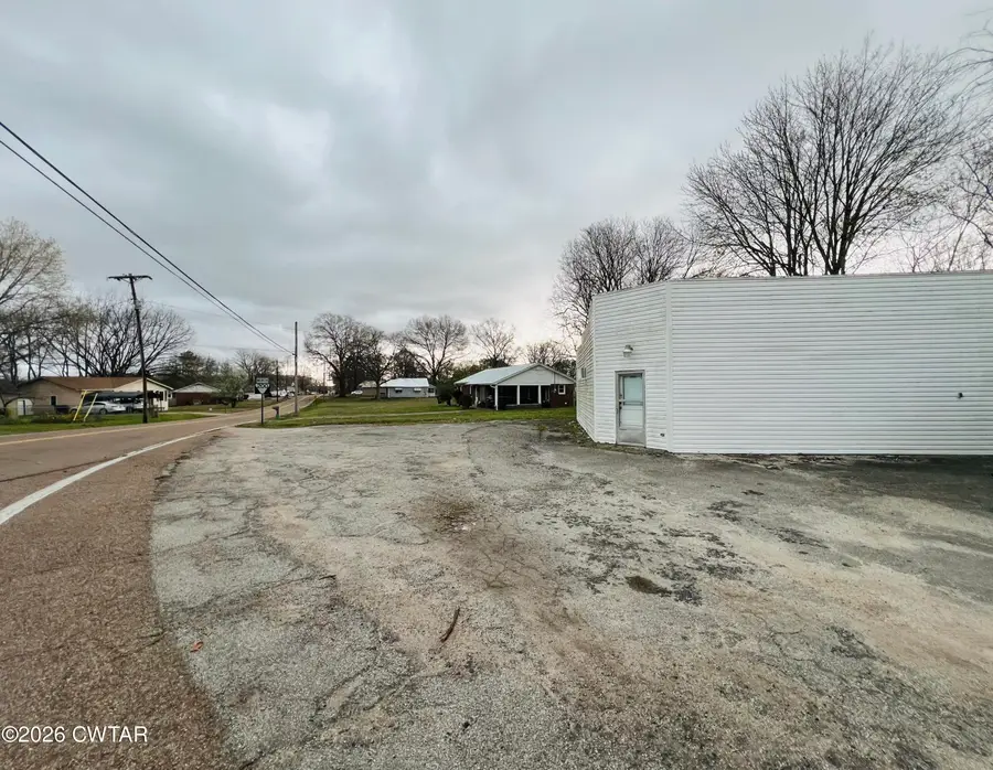 570 Hill Avenue, Henderson, TN 38340 - #3