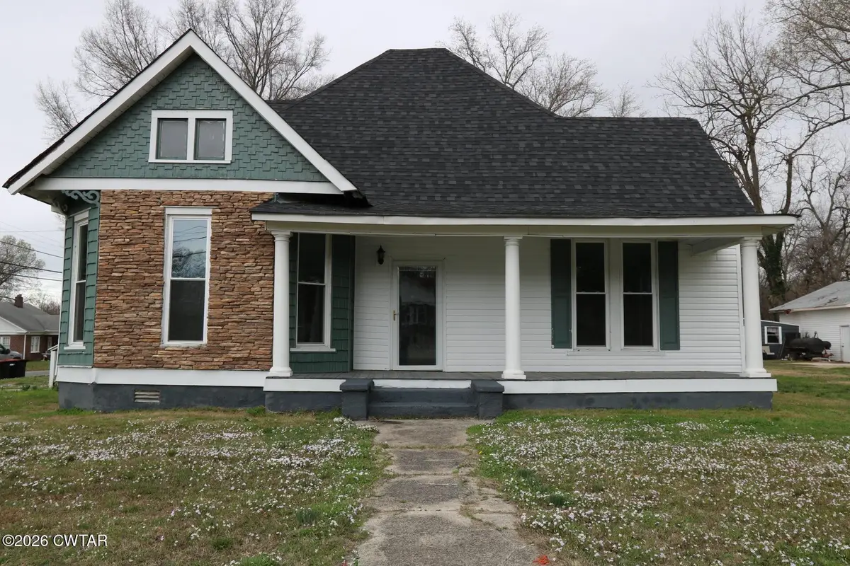 606 N 18th Avenue, Humboldt, TN 38343 - #1