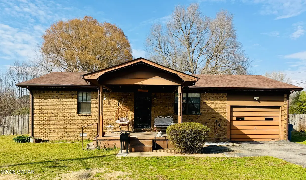 128 Adams Street, Trenton, TN 38382 - #1