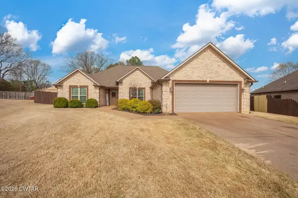 34 Thistledown Cove, Humboldt, TN 38343